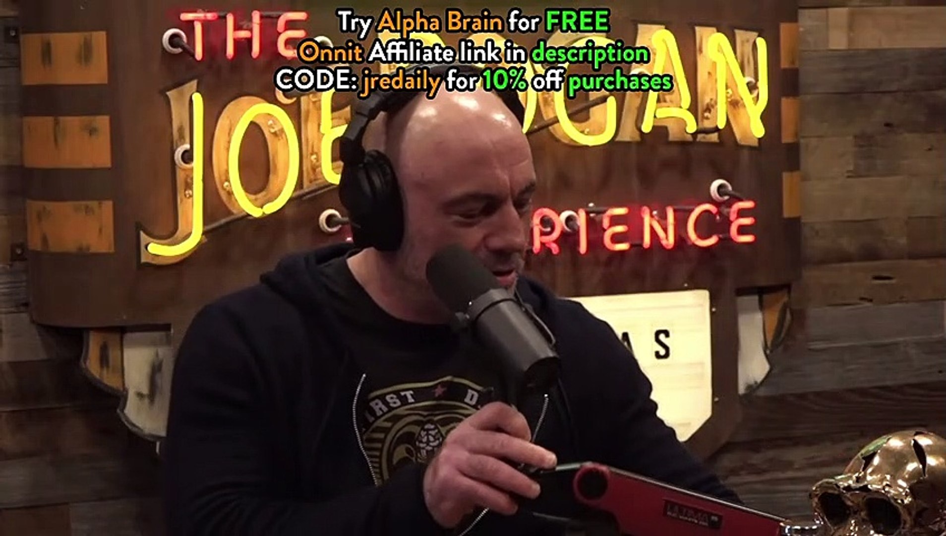 ⁣Joe Rogan- The Reason Adam Curry Can't Smoke Cigars Anymore