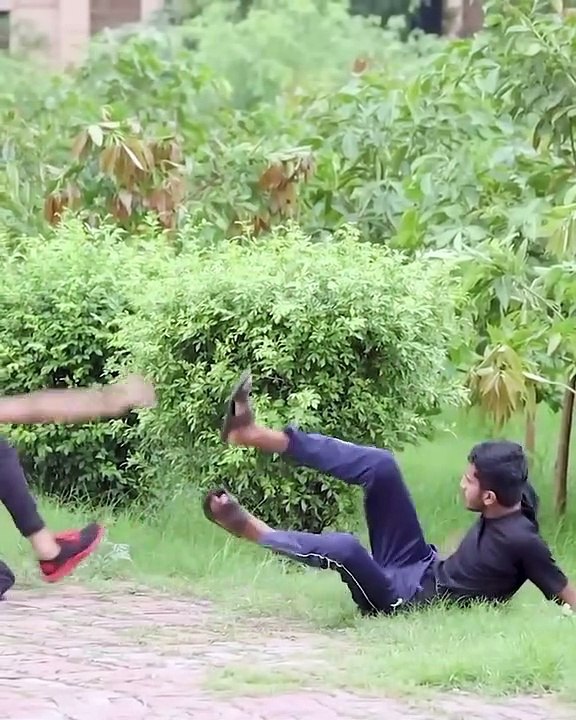 slap prank part |How to do the Slap Prank - the best prank for friends and family