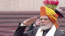 Republic Day 2023: PM Narendra Modi Rajasthani Turban Look में जीता लोगों का दिल, Watch Video