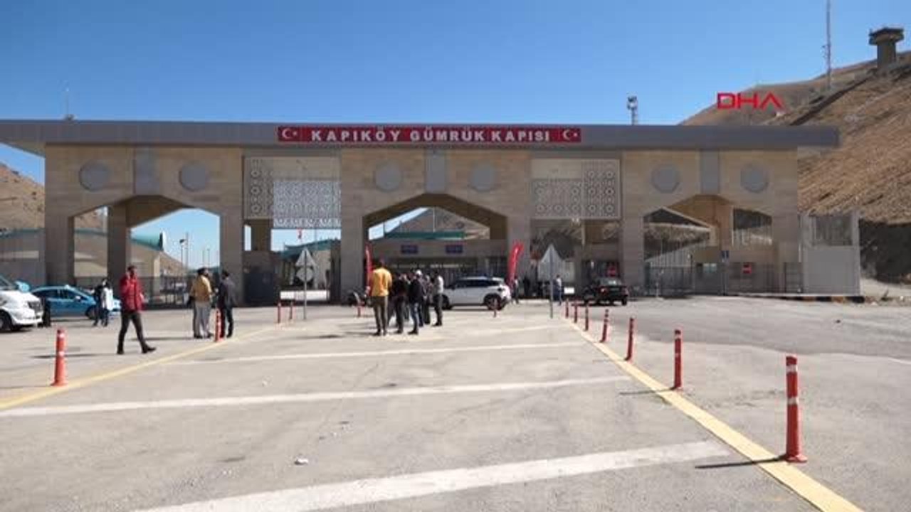 VAN'A 11 AYDA 700 BİN TURİST GELDİ, EKONOMİYE 350 MİLYON DOLAR KATKI SAĞLADI