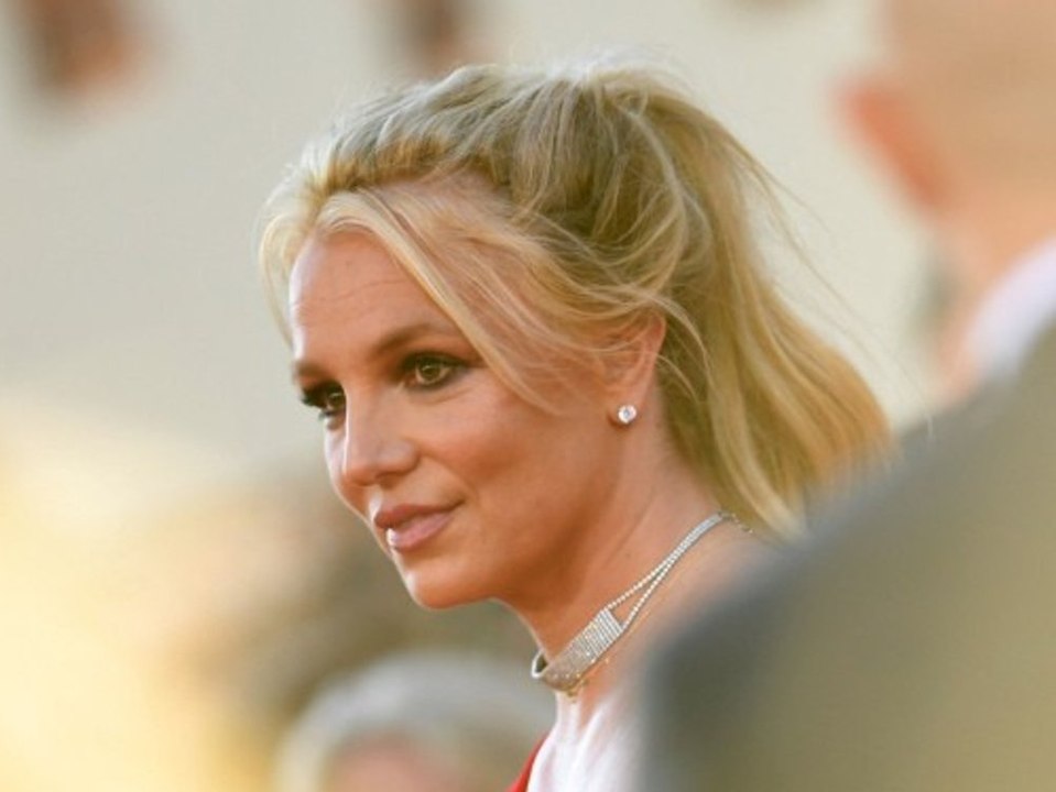 Fans von Britney Spears machen sich Sorgen - und rufen die Polizei