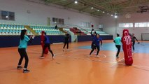 Tekirdağ Süleymanpaşa Kadın Hentbol Takımı, Konyaaltı Belediyespor maçında galibiyete odaklandı