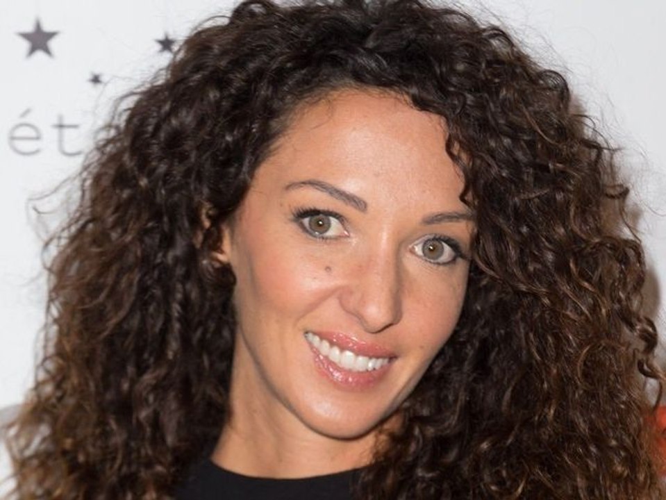 En interview avec Emmanuelle Rivassoux, Sophie Ferjani avoue face à sa consœur qu’elle n’a pas grandement apprécié de la voir débarquer dan...