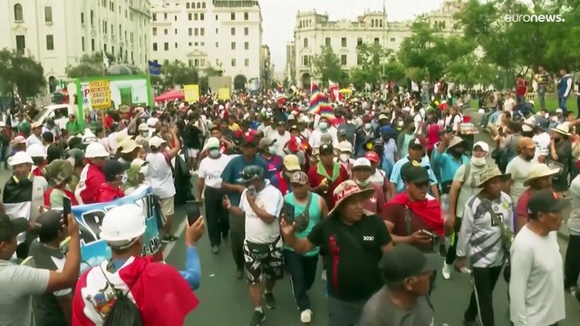 Президент Перу призывает к диалогу