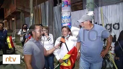 "Policías y Plataformas": Empujones y uso de la fuerza en la avenida Atahuallpa y Circunvalación