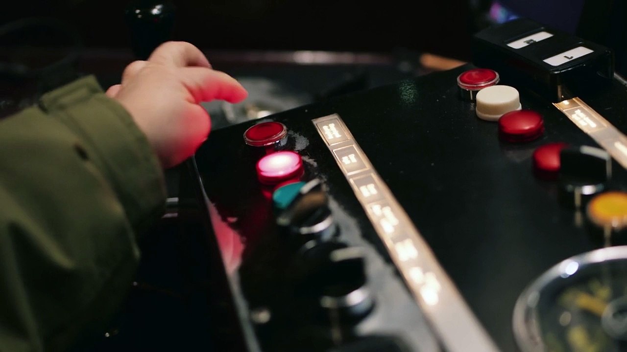 Night Ride Trailer OmeU