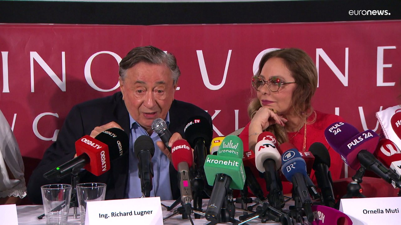 Fast gleichaltrig: 'Mörtel' Lugner (90) holt Weltstar Jane Fonda (85) zum Opernball