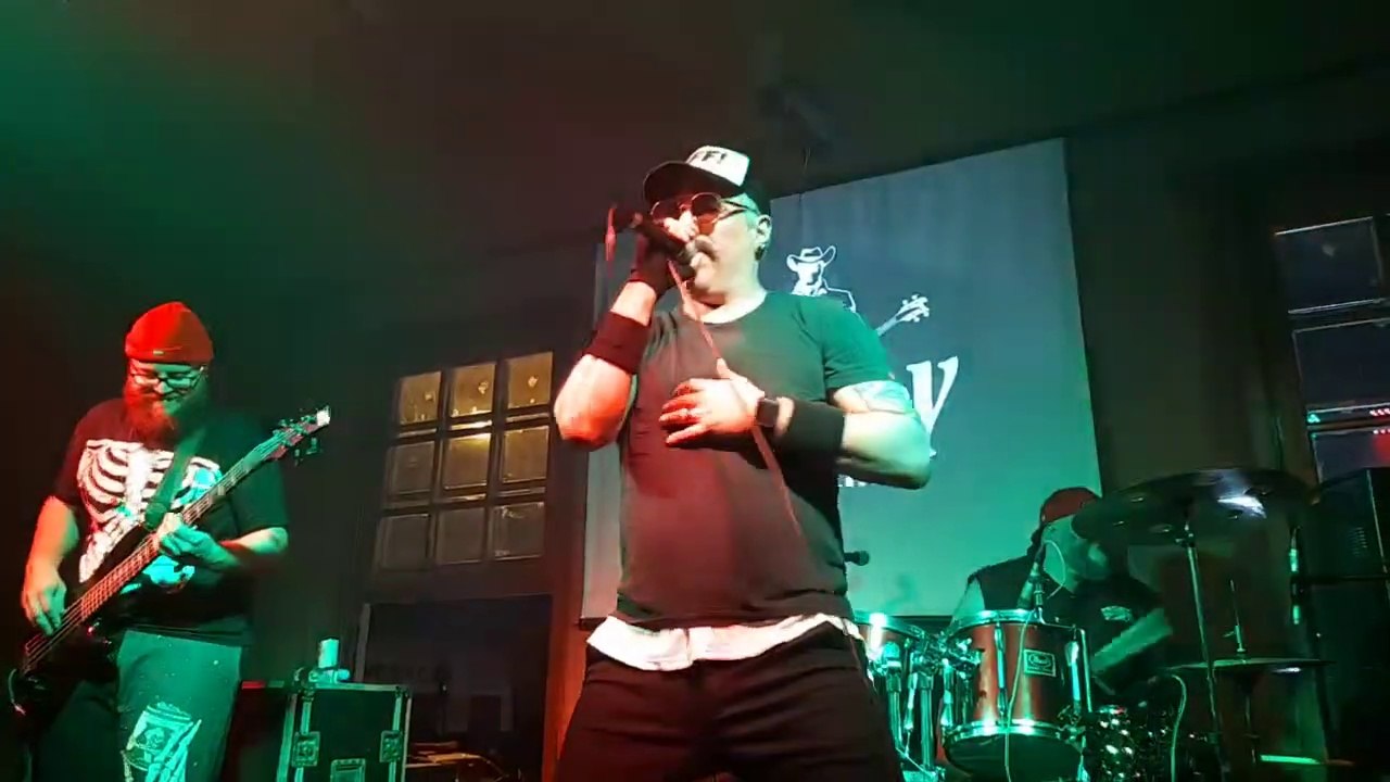 RED LIGHT BIG MAMAS - CULTURA ROCK ARTUR NOGUEIRA