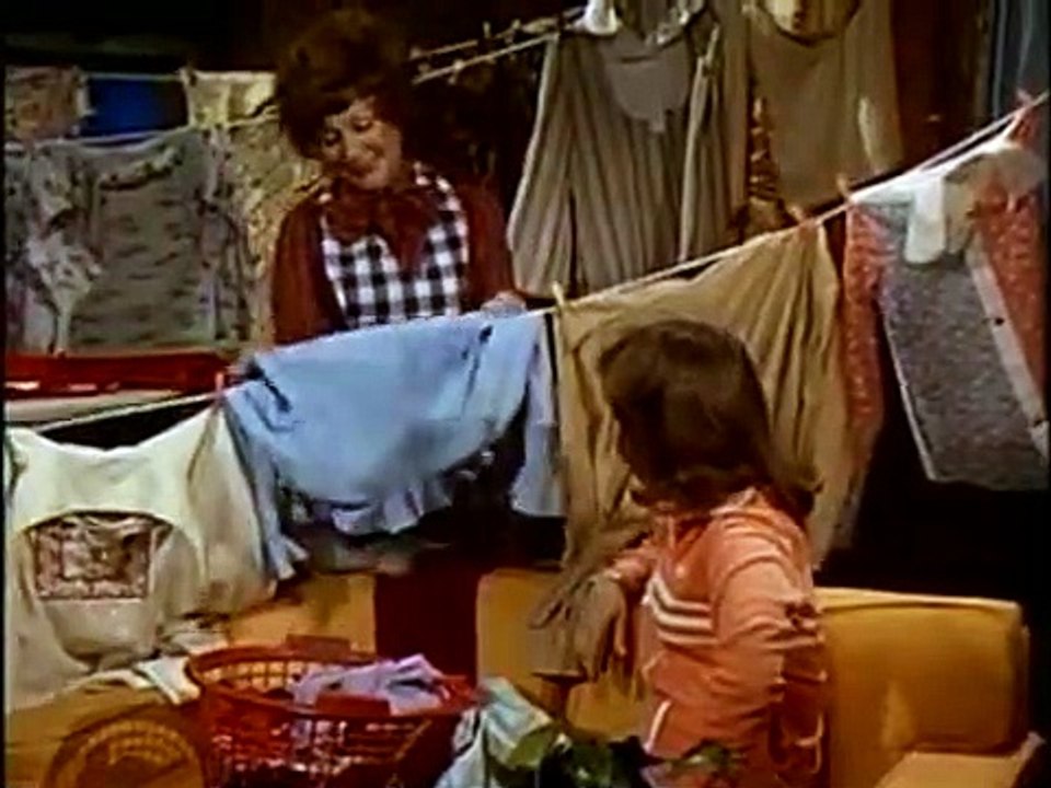 Mary Hartman, Mary Hartman - Se2 - Ep148 HD Watch