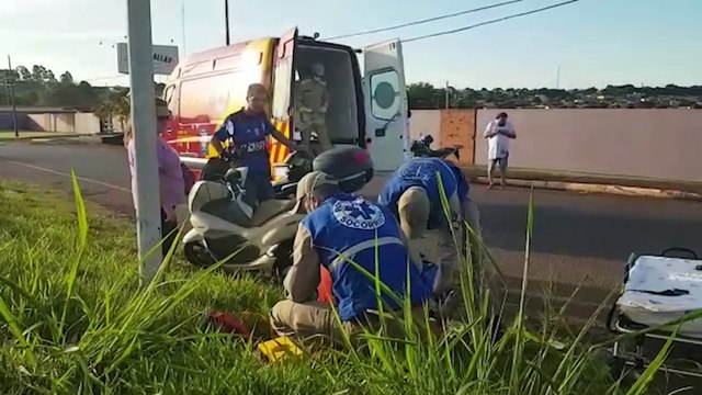 Colisão de trânsito no Viaduto da Jacarezinho mobiliza equipe do Siate