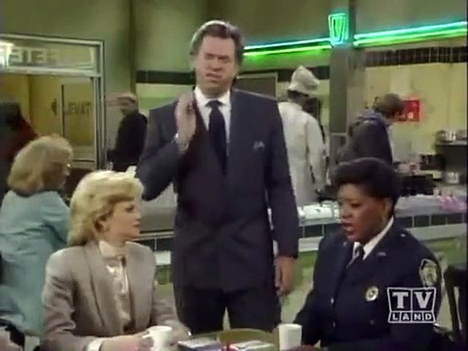 Night Court - Se6 - Ep07 - The Law Club. HD Watch