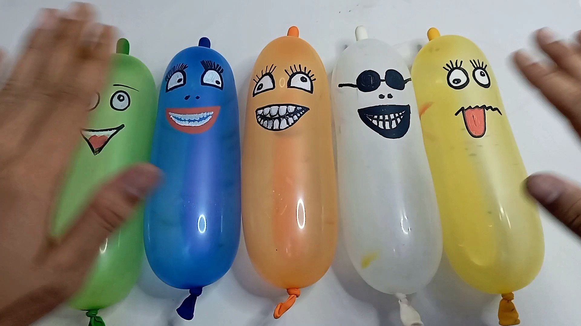 ⁣Making Soap Bubbles With Funny Balloon - Satisfying videos asmr Soap bubbles 2