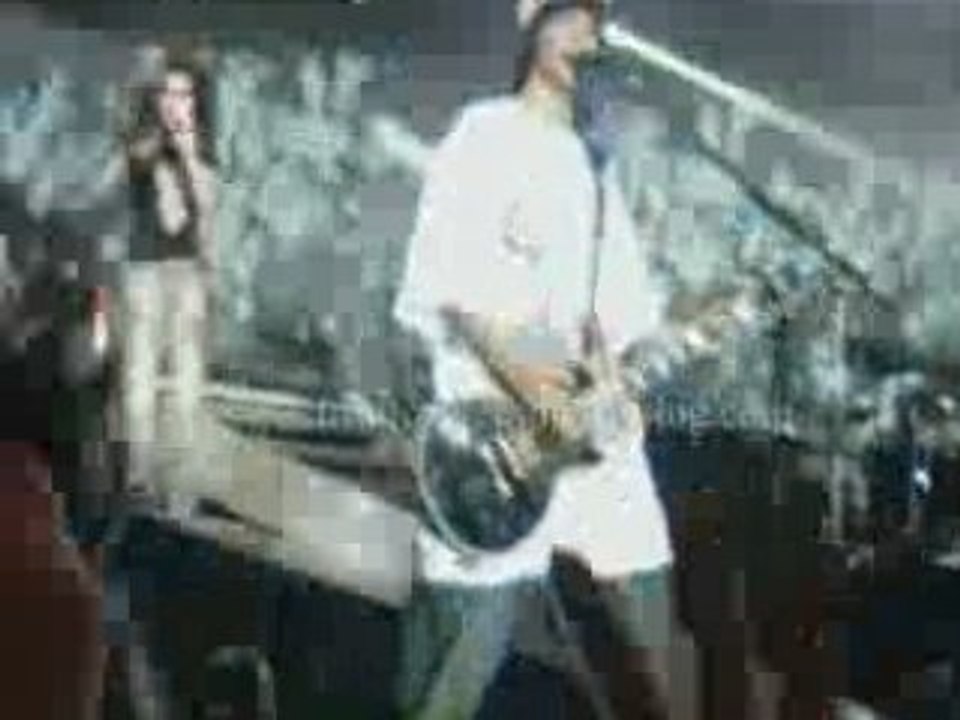 Tom - Wo sind eure Hände - Tokio Hotel - 09/03/08 - Bercy