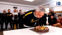 Roma Players Serenade Jose Mourinho with a Rendition of 'Happy Birthday' as He Celebrates His 60th