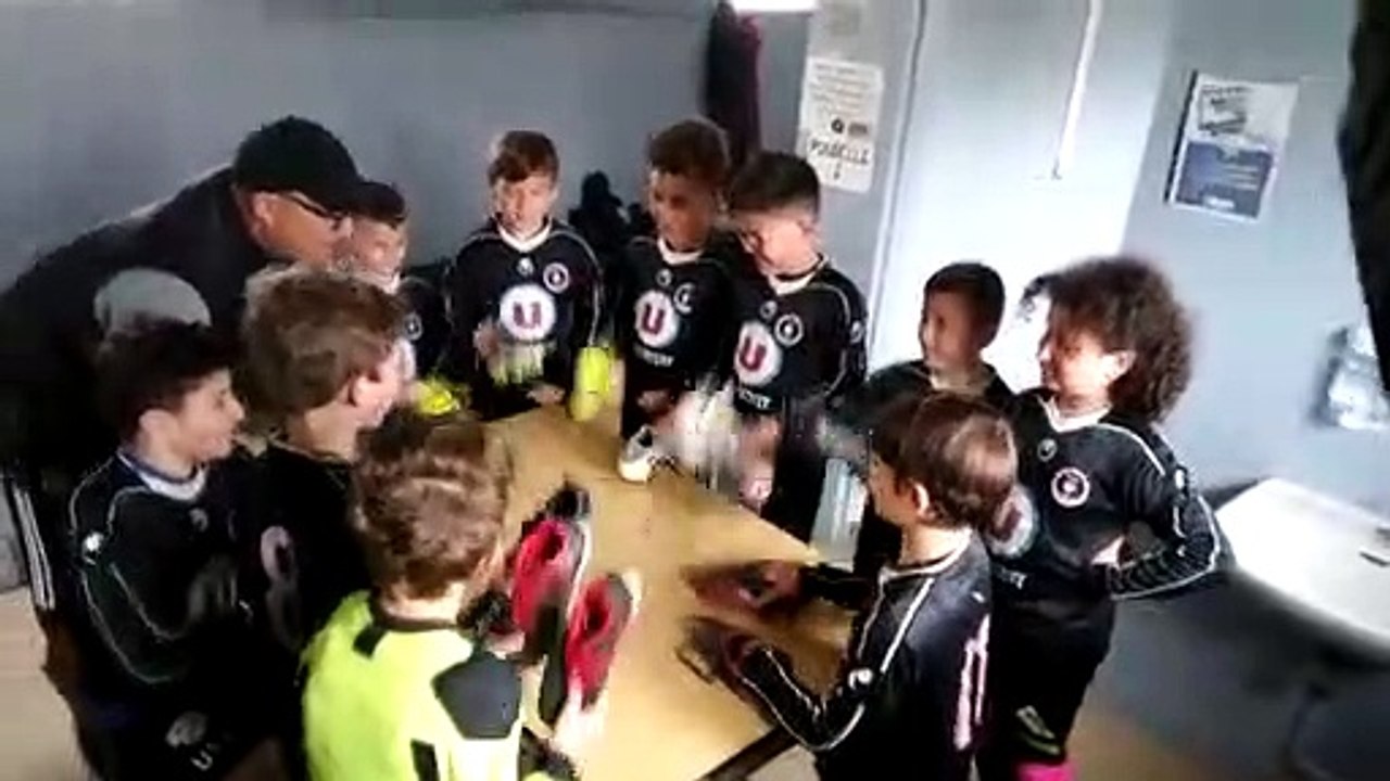 Initiation au cri de la victoire de nos jeunes U11