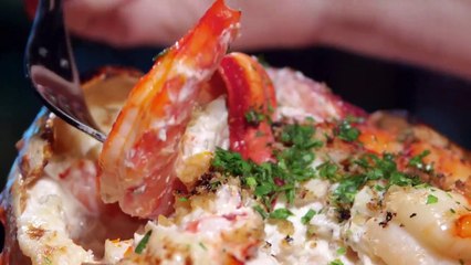 $300 Crabster! 10 Pound MONSTER Seafood Platter!