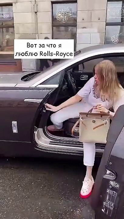 Audi car with a umbrella
