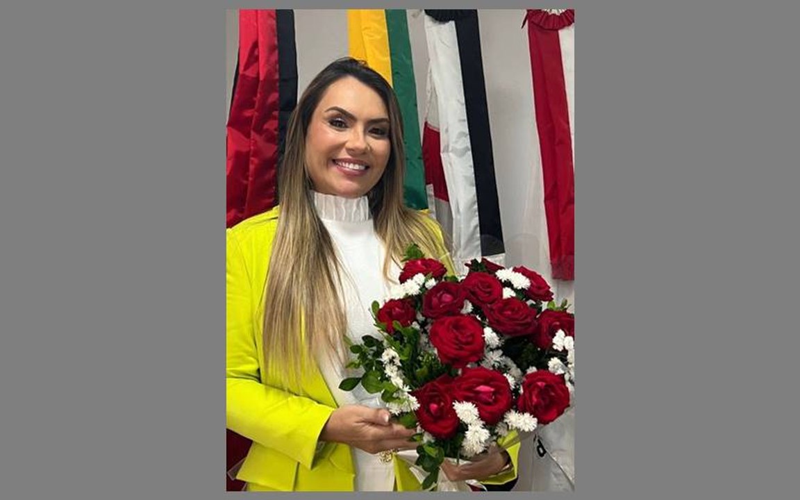 Tabeliã natural de Conceição é a 1ª mulher presidente da Associação dos Registradores de Pessoas da PB