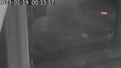 Eskişehir'de bir tuhaf hırsızlık, sadece kargo poşeti ve 2 eski telefonu çaldı