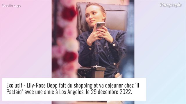 Vanessa Paradis : Sa fille Lily-Rose Depp totalement nue, une séance de beauté très sexy