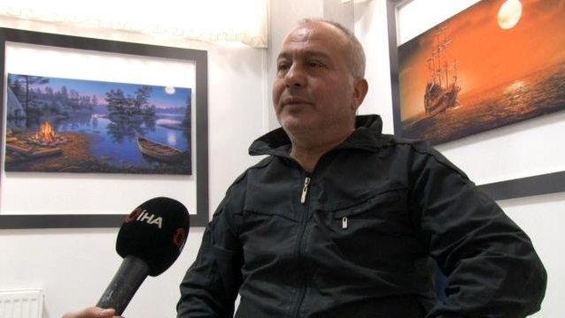 Bülent Ecevit'e yazar kasa atan esnaf: Yine olsa yine yaparım