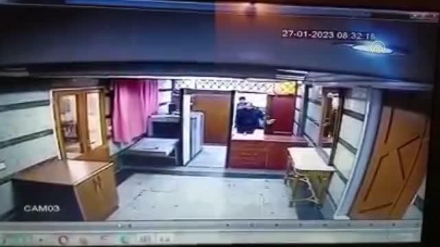 Azerbaycan'ın Tahran Büyükelçiliğine yapılan saldırının görüntüleri yayınlandı (2)