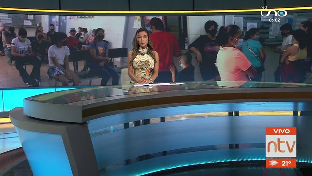 Centros de salud colapsados por niños enfermos de Dengue. Padres de familia piden a las autoridades mejorar las condiciones de los hospitales