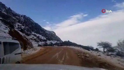 Spil Dağı Milli Parkı Kar Yağışıyla Beraber Beyaza Büründü!