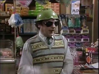 Open All Hours (Superhit British Sitcom)   S02E01  Laundry Blues_