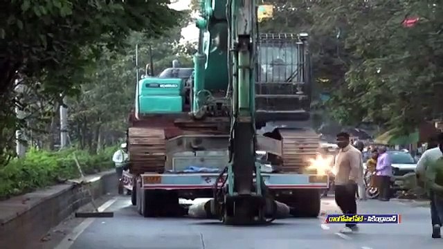 This Is Crane Is Used For Demolition Of Deccan Mall | Secunderabad Fire Mishap | V6 News