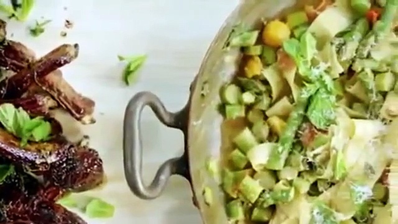 Jamie's 15-Minute Meals - Se1 - Ep18 HD Watch