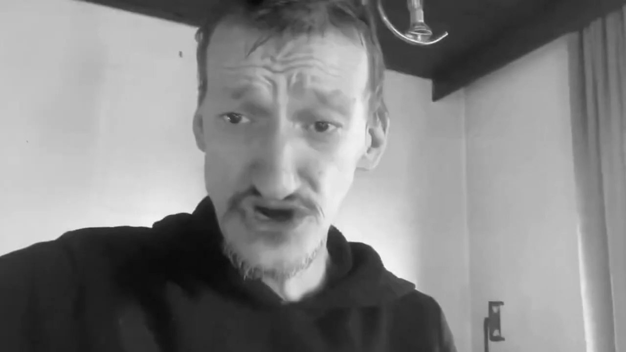 Viper & Die suche nach Zuspruch bei #Crackbeerchen