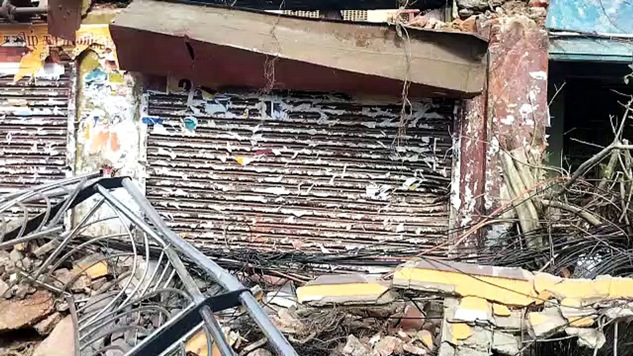चेन्नई में भरभराकर गिरा जर्जर इमारत का हिस्सा, महिला बैंककर्मी की मौत