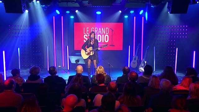 Lynda Lemay - Sous ton charme (live) - Le Grand Studio RTL