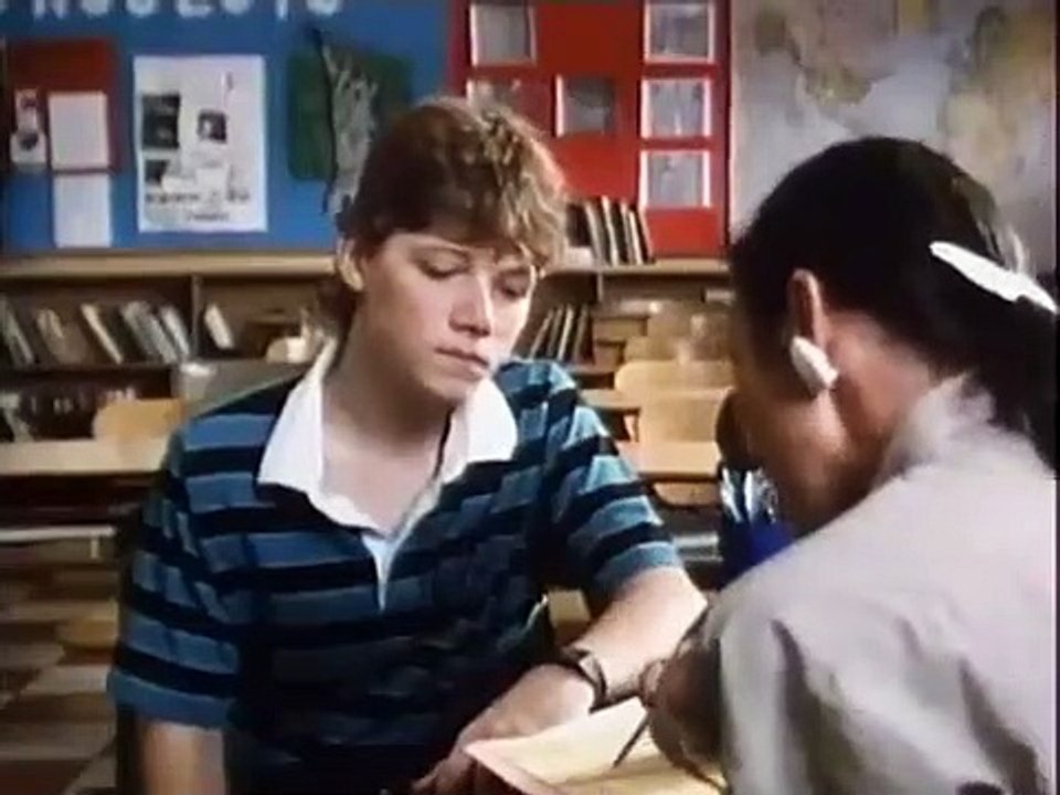 Degrassi Junior High - Se2 - Ep02 - A Helping Hand... HD Watch