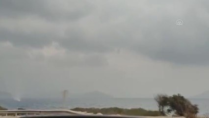 Denizde hortum oluştu