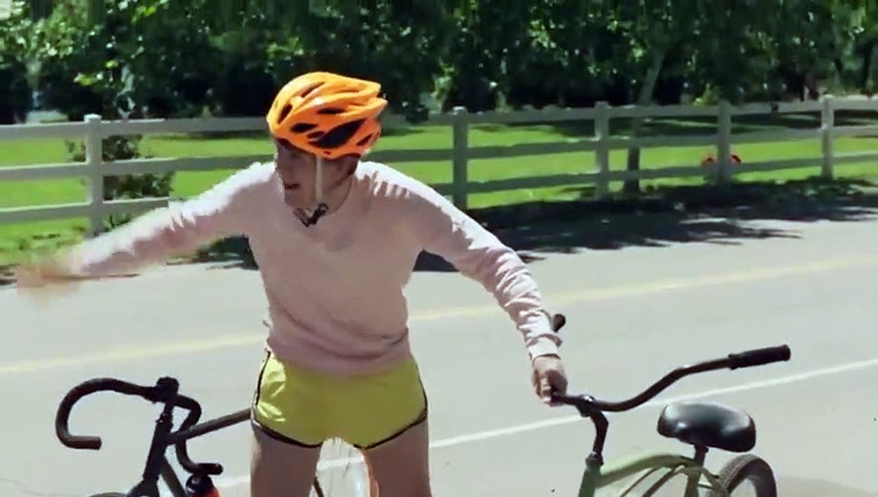 Everything's Gonna Be Okay - Se1 - Ep02 - Greenbottle Blue Tarantula HD Watch