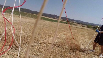 Lanzamiento de un globo estratosférico por investigadores de la UCO