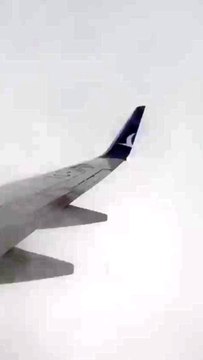 Antalya'da uçağa yıldırım isabet etti...Panik anları cep telefonu kamerasında