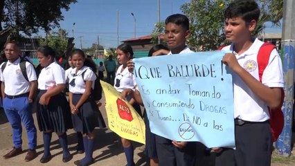 Caminata promoviendo "Una Vida sin Drogas" en Bilwi