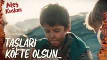 Çocuklar açlıklarını bastırmak için yemek hayal ediyor... -  Ateş Kuşları 3. Bölüm