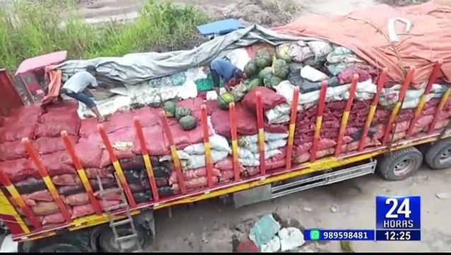 Ucayali: choferes se ven obligados a botar verduras que se pudrieron por los bloqueos
