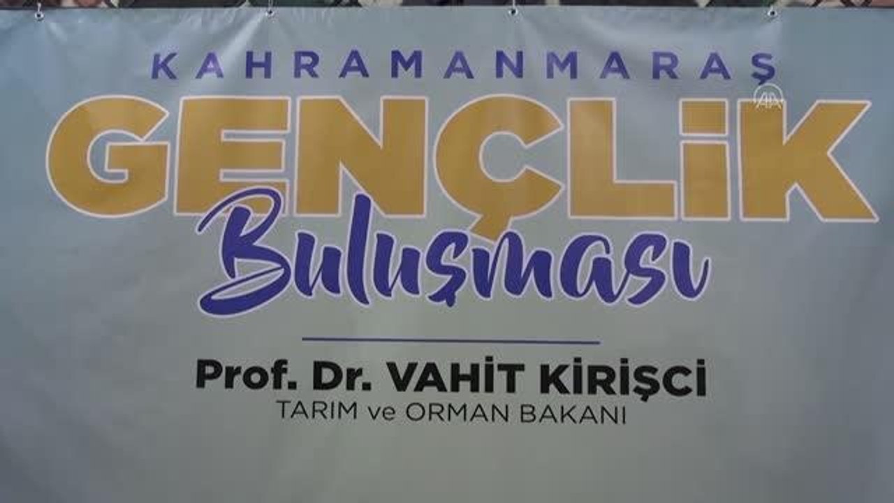 KAHRAMANMARAŞ - Tarım ve Orman Bakanı Kirişci, Kahramanmaraş'ta gençlerle buluştu