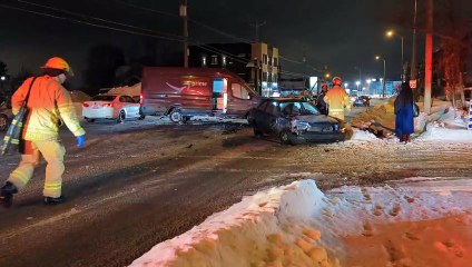 Collision sur la rue Saint-Pierre - Le Reflet
