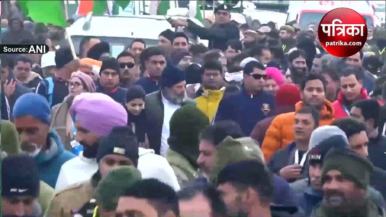 बेटी के साथ भारत जोड़ो यात्रा में शामिल हुईं PD...