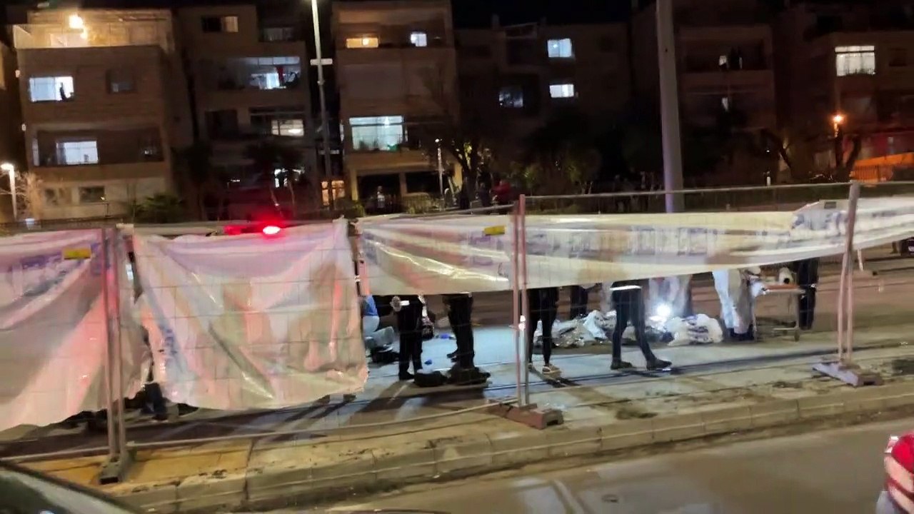 الشرطة الإسرائيلية تعلن اعتقال 42 شخصا بعد إطلاق النار أمام الكنيس في القدس