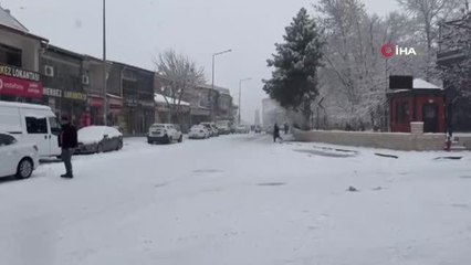Elazığ'ın ilçelerinde kar yağışı etkili oldu