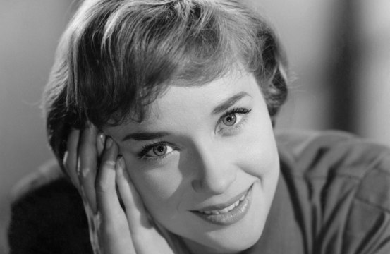 Actress Sylvia Syms dies aged 89