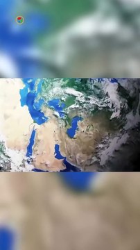 لحظة وصول الرئيس السيسي إلى مدينة باكو عاصمة أذربيجان