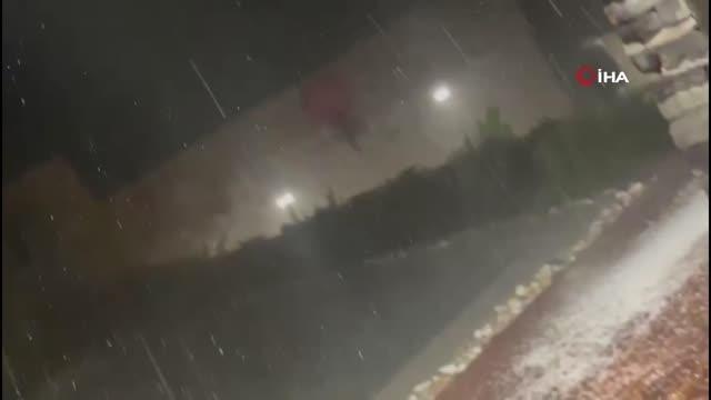 Aksu, gece saatlerinde dolu ve fırtınaya teslim oldu... Felaketin boyutları gün ağarınca ortaya çıktı